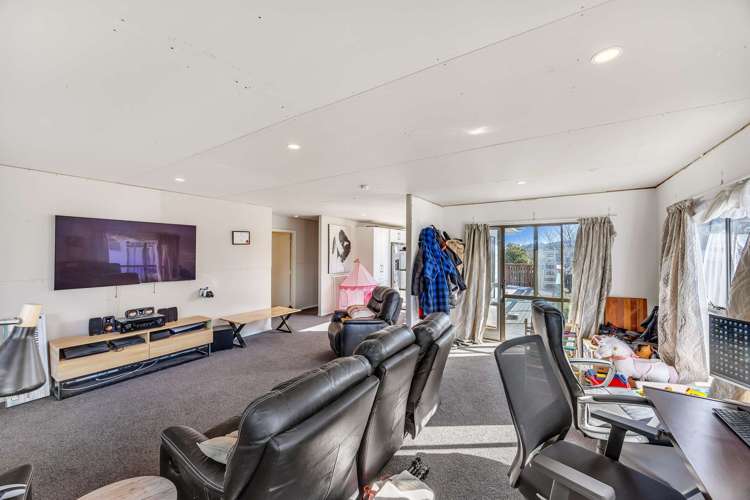 4 Wisteria Grove Maungaraki_7