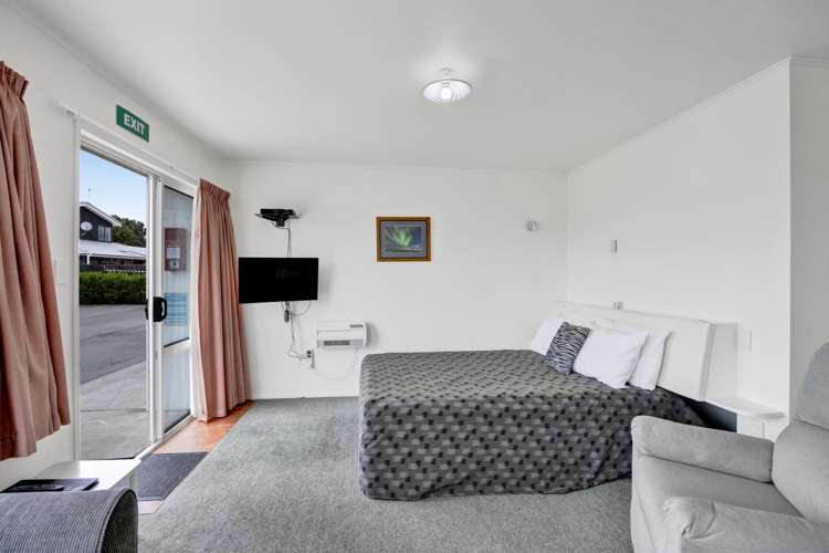 215 South Road Hawera_24