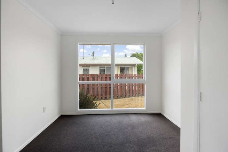 110 Saxbys Road Deanwell_12