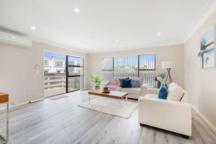 1/40 Swaffield Road Papatoetoe_10