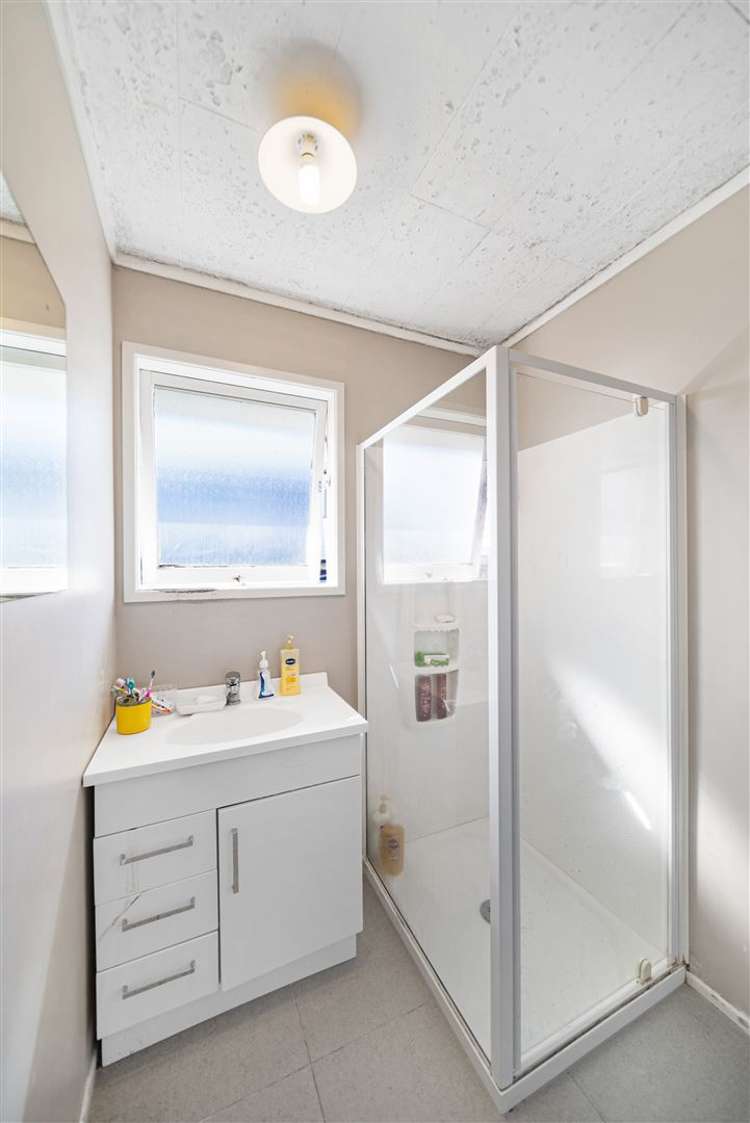 66 Friesian Drive Mangere_7