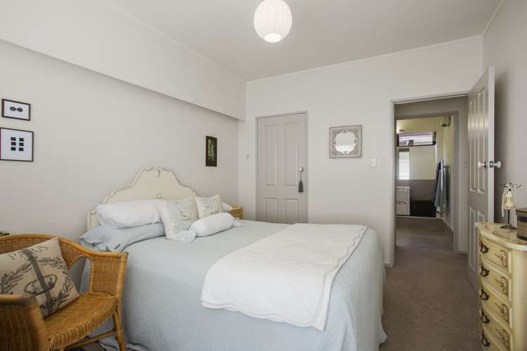 4 Brooke Road Red Hill_15