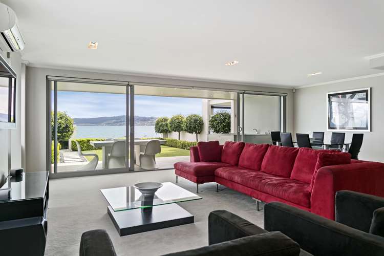 3/225 Lake Terrace Waipahihi_9