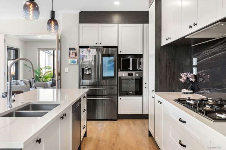 13 Treloar Crescent Hobsonville_7