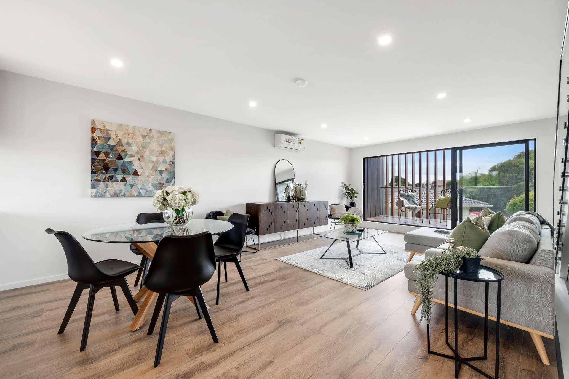 2/15 Tomintoul Place Highland Park_0