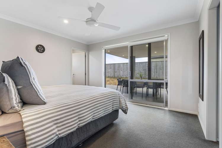 13 Artists Avenue Beachlands_12