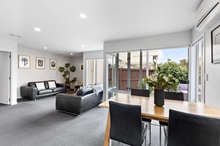 2/18 Palatine Terrace Huntsbury_5