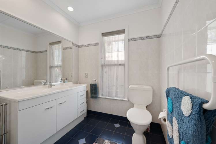 12 Riley Crescent Redwoodtown_28