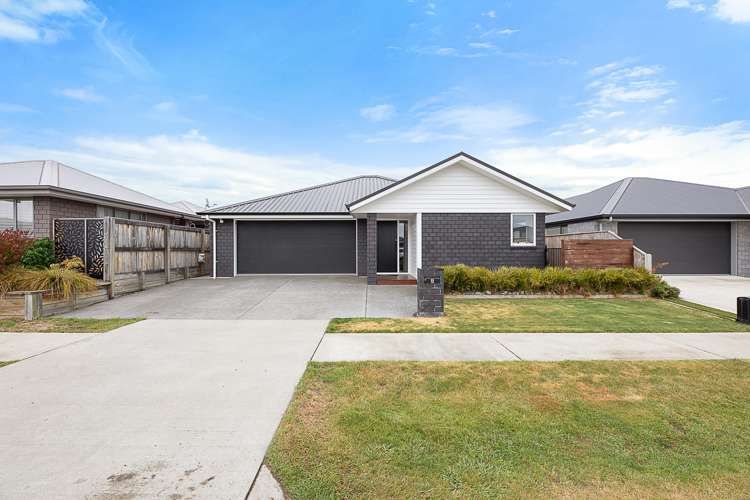 6 Catalina Crescent Burleigh_19