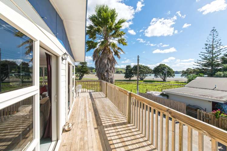 21 Kawakawa Bay Coast Road Kawakawa Bay_7