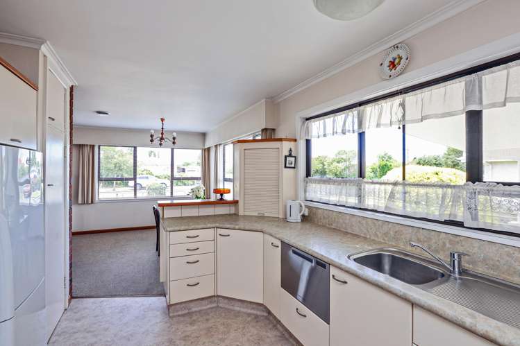 1026 Gordon Road Raureka_9