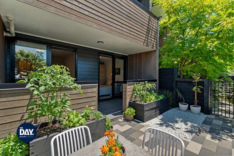 2/93 Gribblehirst Road_0