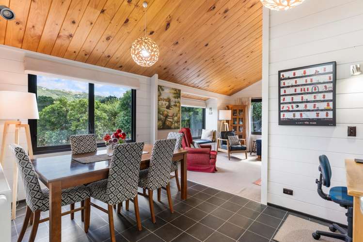 50 David Crescent Karori_14