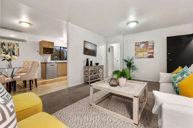 19a Gerbic Place Mount Roskill_5