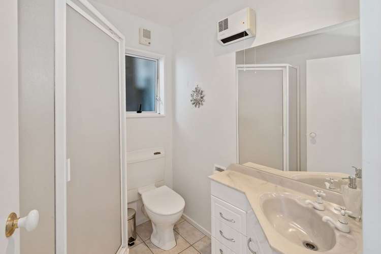 2 Saint Andrews Square Strowan_6