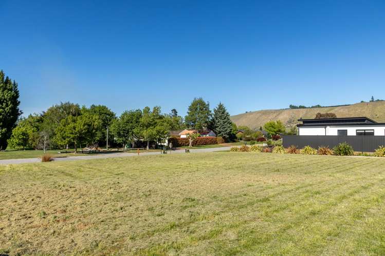 7 Wakefield Lane Mount Pisa_4