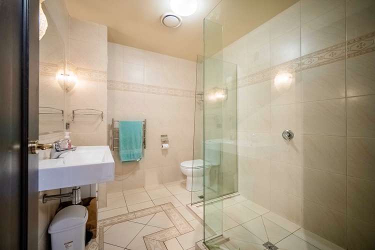 10/24 Quiet Woman Way Monaco_9