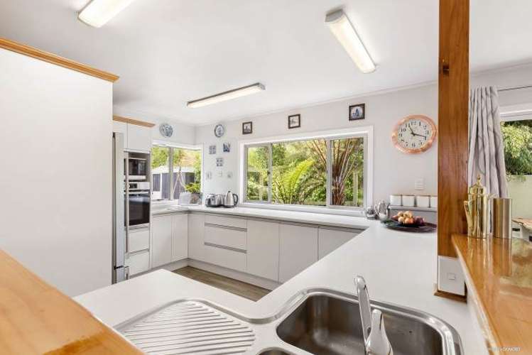 8 Stallard Place Glen Eden_6