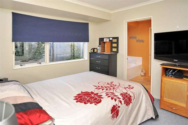 10 Stanton Place Woodend_11