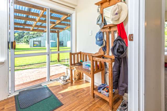 505 Thames Coast Road Te Puru_3