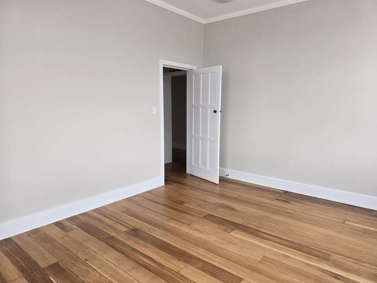 45 Edinburgh Street Pukekohe_10