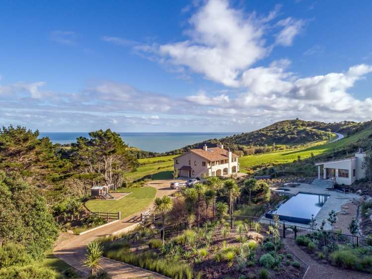 505 Oaia Road Muriwai_1