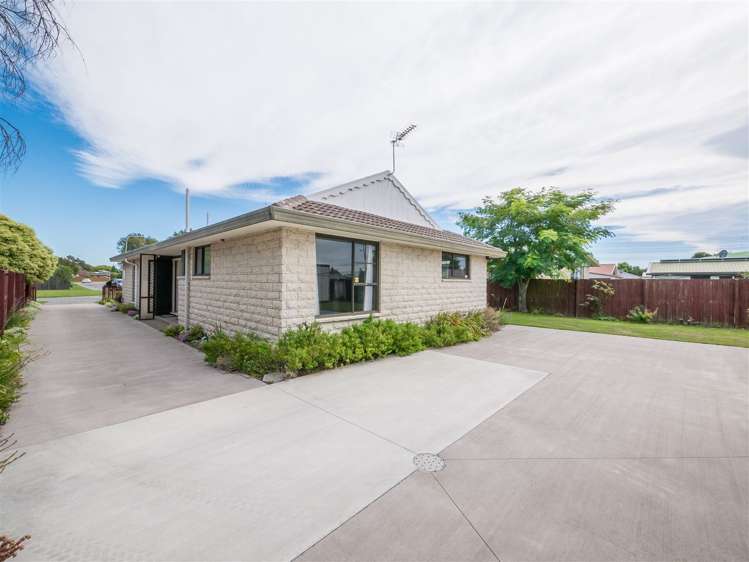 31 Pensacola Crescent Broomfield_12