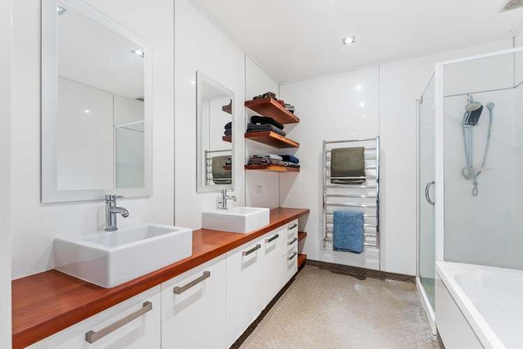 89 Jones Road Omaha_28