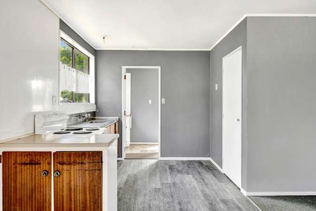 39 Odlin Crescent Nawton_4