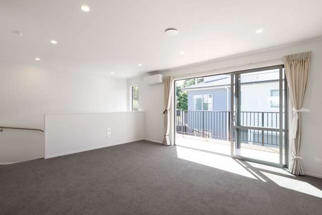 4/6 Ruakiwi Road Hamilton Lake_4