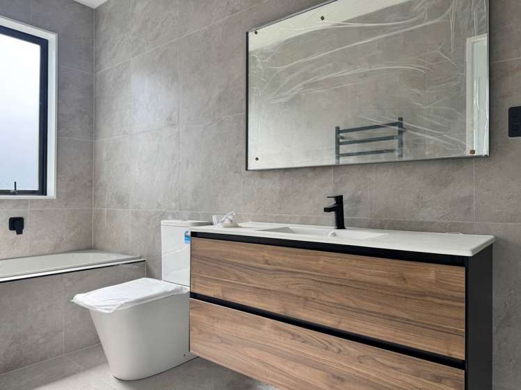 19 Tukutata Crescent Milldale_5