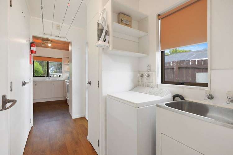 5/121 Bruce Mclaren Road Henderson_9