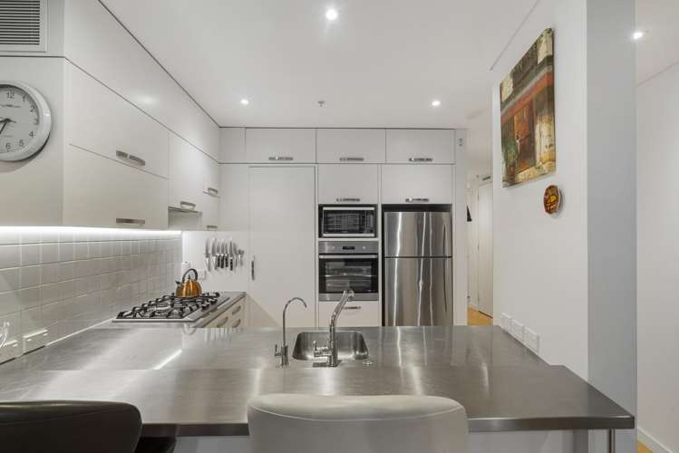 102/121 Customs Street West Auckland Central_11