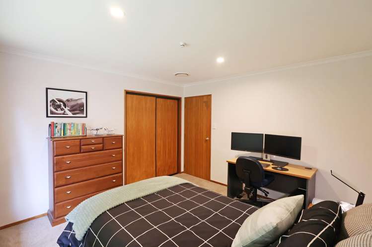 24D Matua Road Otatara_24