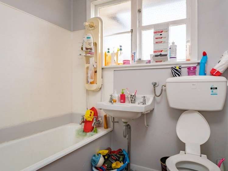 2/1003 Fergusson Drive Ebdentown_12