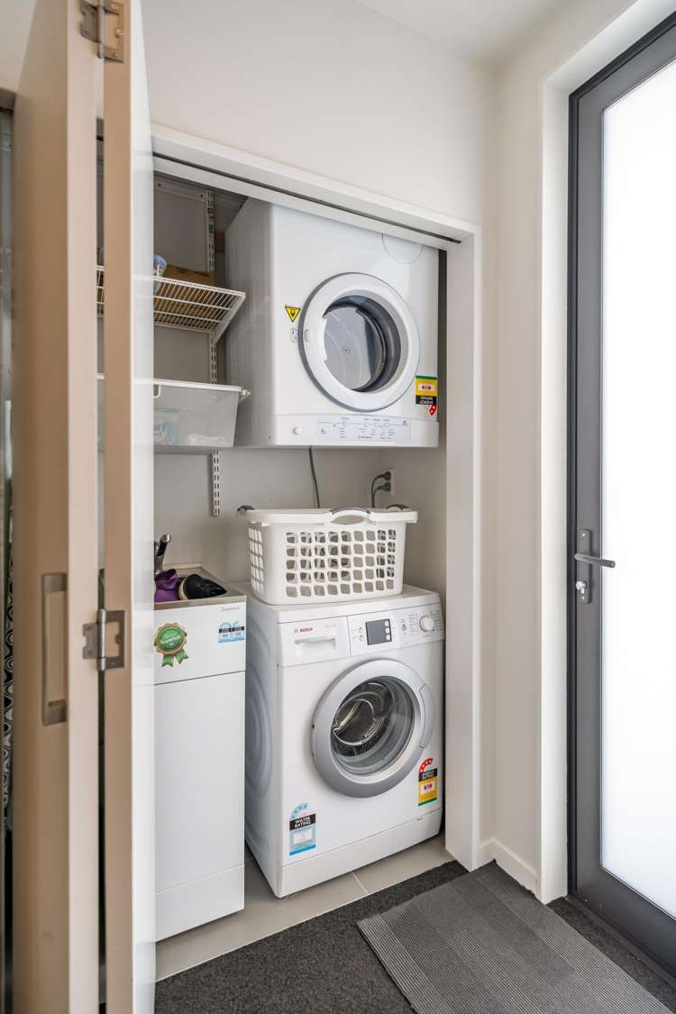 6/74 Derwent Street Island Bay_18