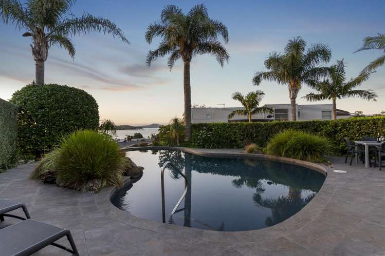 23 Clyside Avenue Half Moon Bay_7