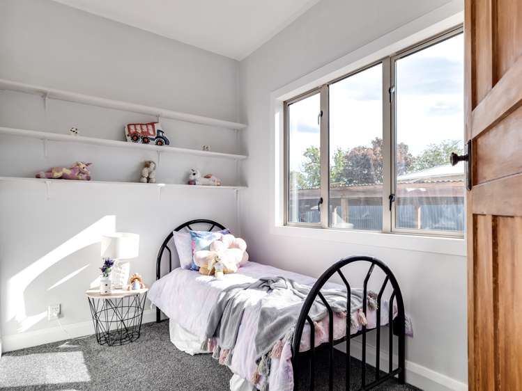 12a Hayton Road Wigram_10