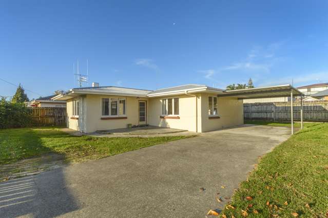 574 Fraser Street Greerton_1