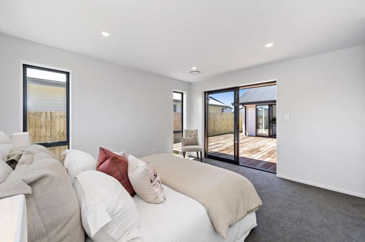 7 Hollard Crescent Lincoln_14