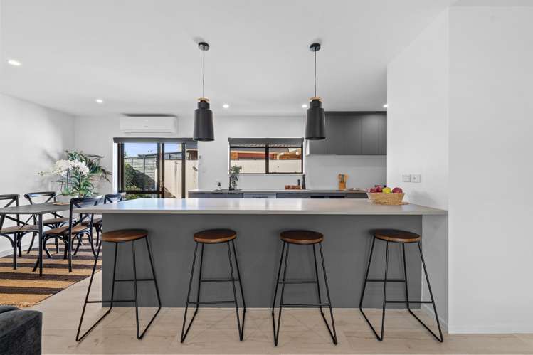 2/99 Riverside Road Orewa_6