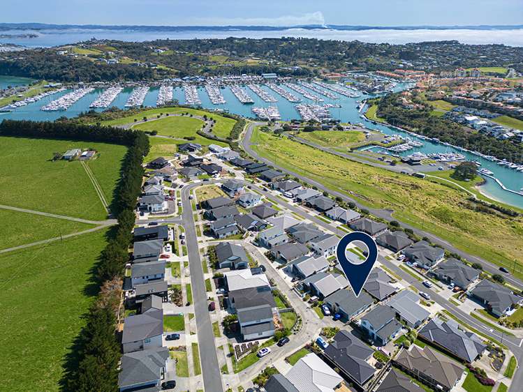 10 Kiwa Crescent Gulf Harbour_19