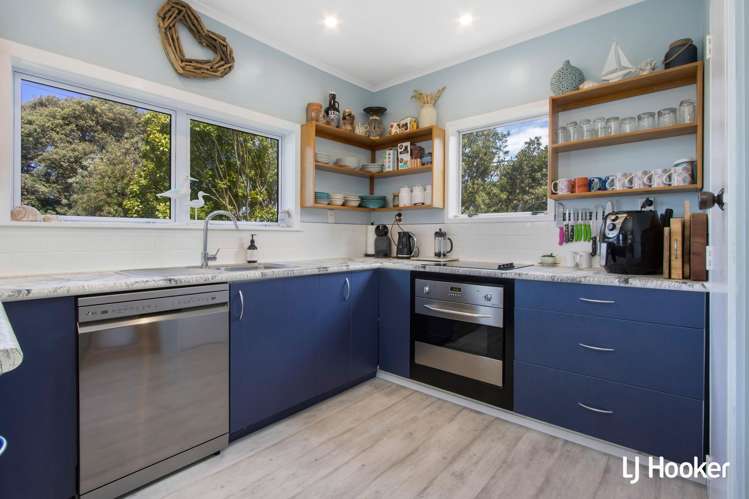 53 Beach Road Waihi Beach_5