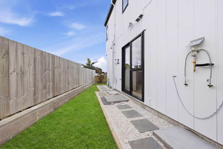 97 Wavecrest Lane Hobsonville_12