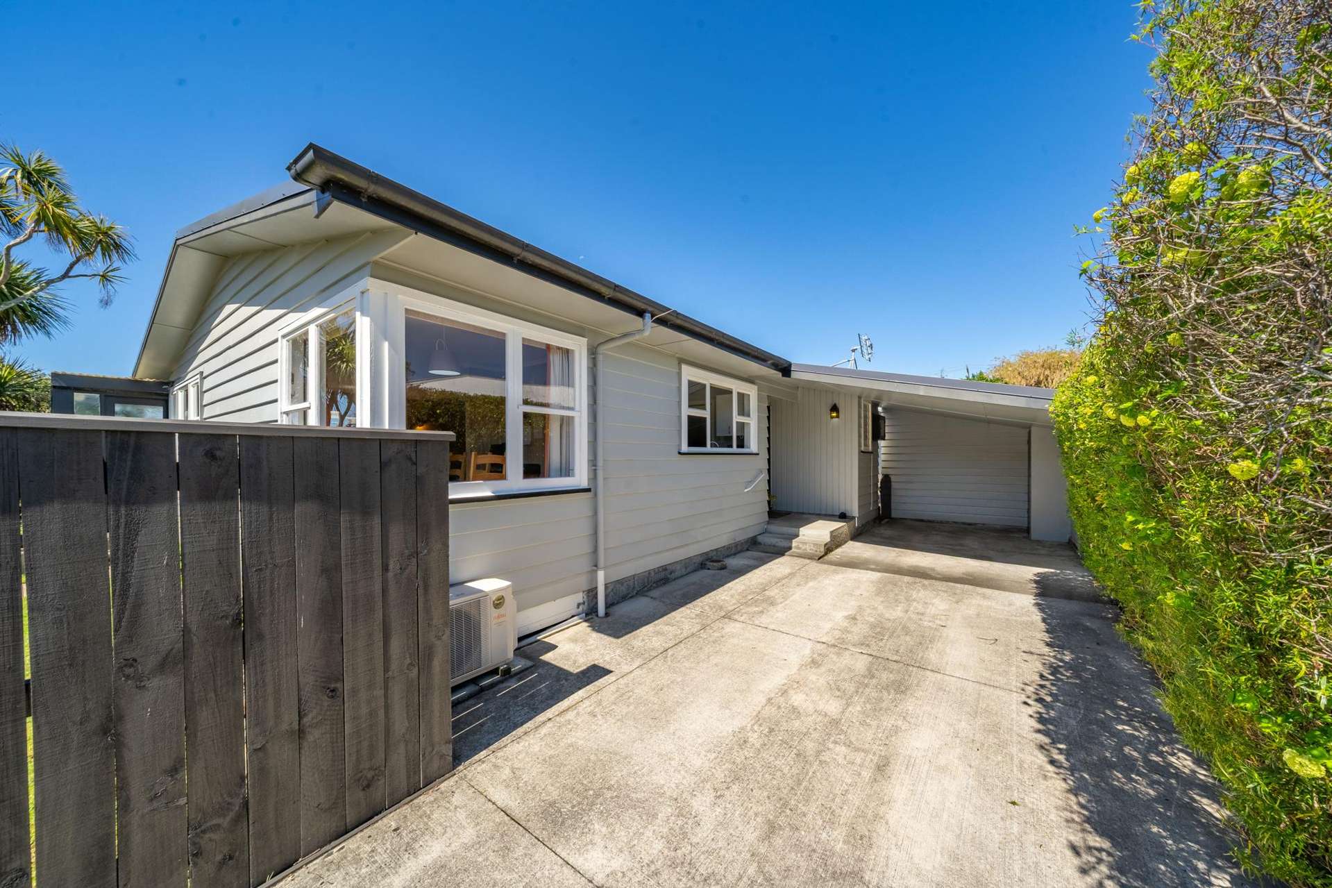 8 Ruru Crescent Heretaunga_0