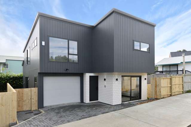 2/56 Connell Street Blockhouse Bay_1