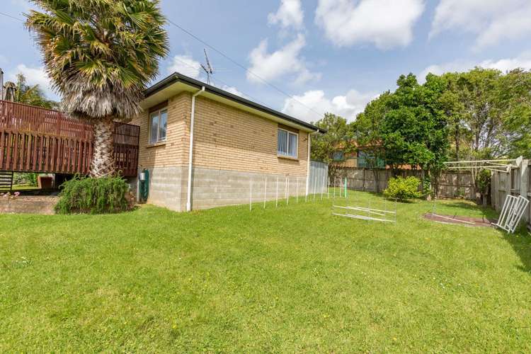 10 Hansworth Place Flat Bush_18