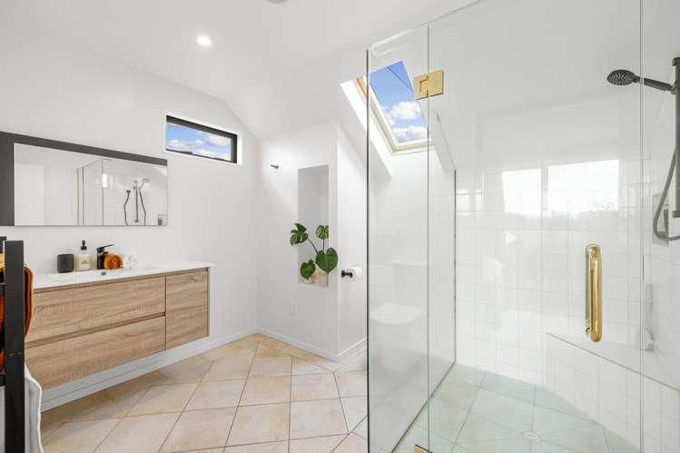 20 Sheraton Place Redwood_12