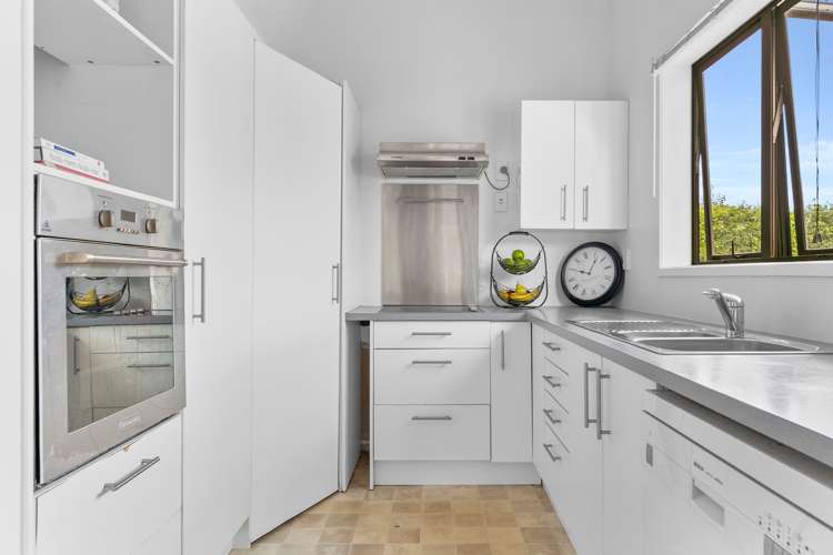19 Ennismore Road Mount Albert_11