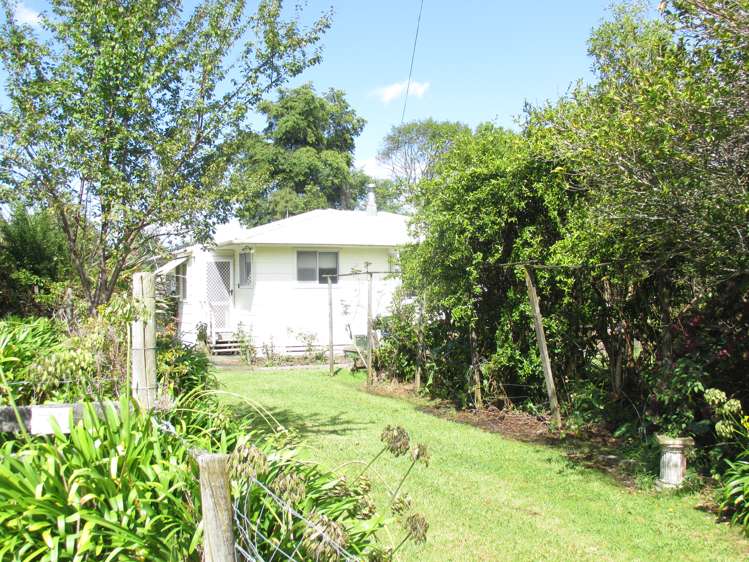 10 Humphries Street Wairoa Country_8